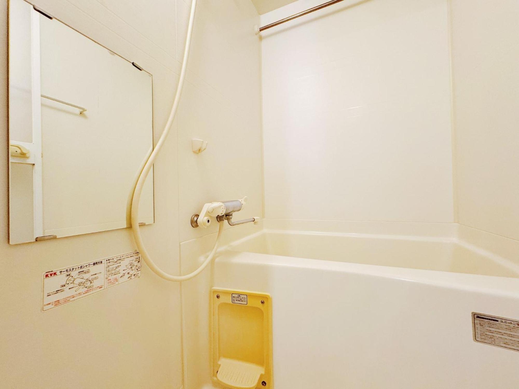 Apartment Crystal Court Namba 204, 402, 704, 801, 802, 902 - Vacation 17708 Osaka