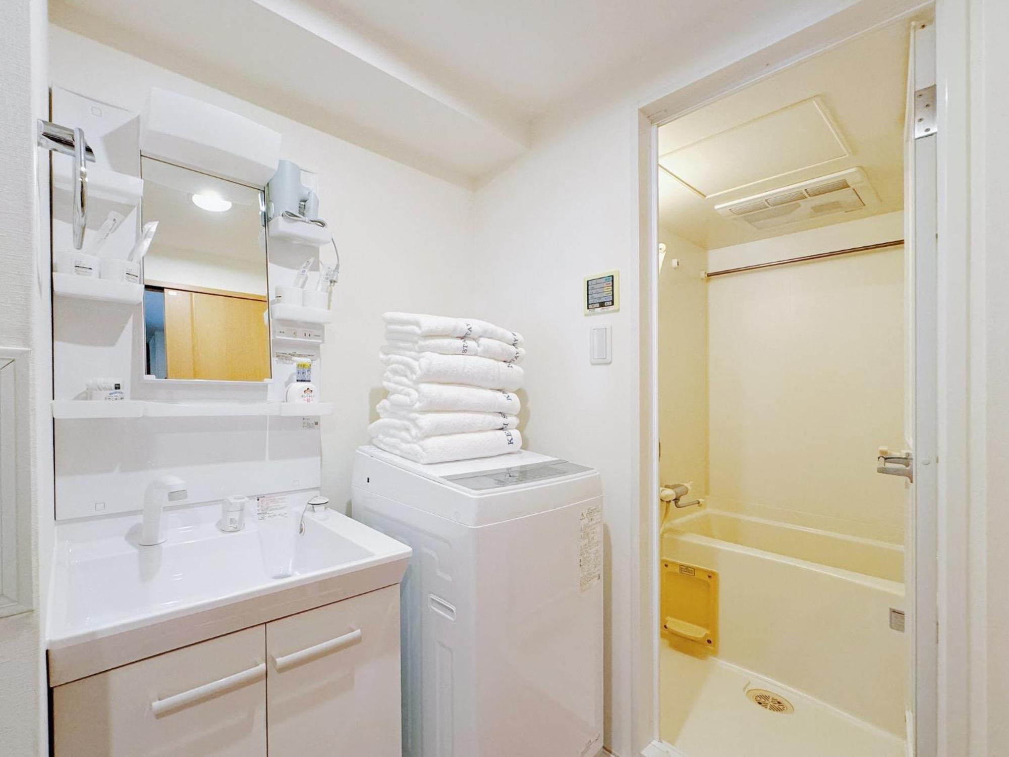 Crystal Court Namba 204, 402, 704, 801, 802, 902 - Vacation 17708 Apartment *